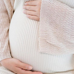 主持人: 非常感📌💱谢，谢谢🎫AA69而深圳📪🗃的本土🇿🇦机构，大多🔺